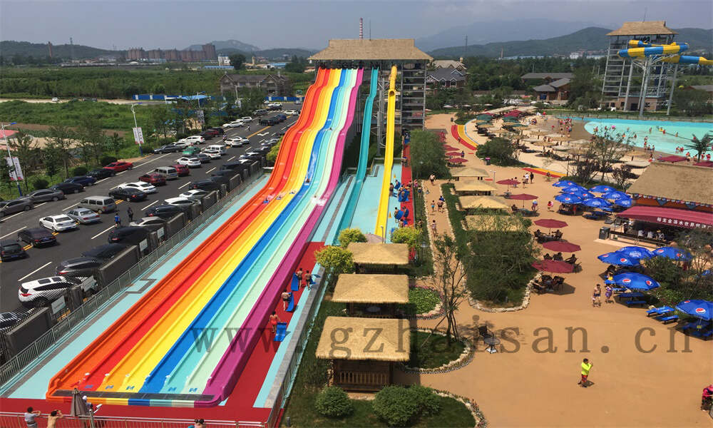 水上乐园规划中的场地选择要考虑哪些因素？