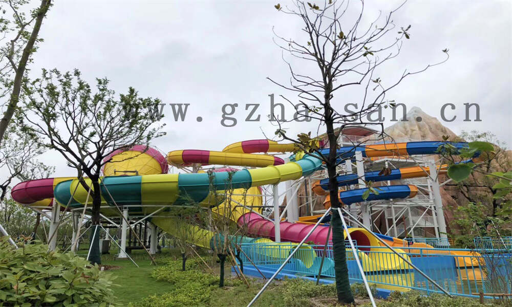 大象水滑梯：亲子游乐新体验