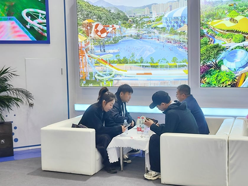 相聚郑州，引爆热潮——jinnianhui今年会游乐亮相2025中国（郑州）旅游休闲娱乐产业博览会，实力领航水上游乐新纪元！